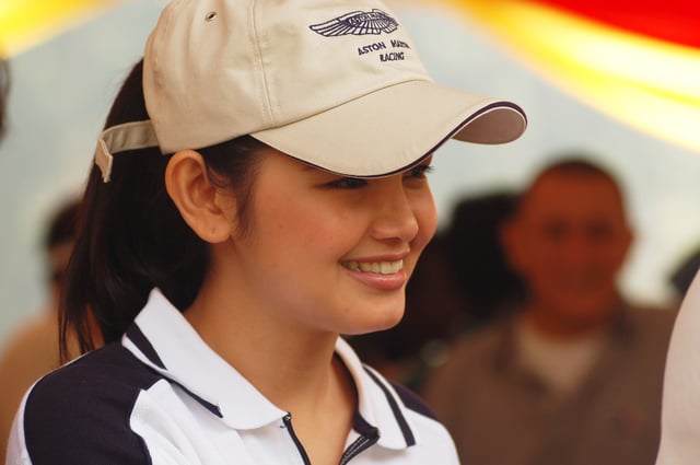 Siti Nurhaliza during the Malay Mail Big Walk 2007, a charity event to collect some donations for children with bone cancer.