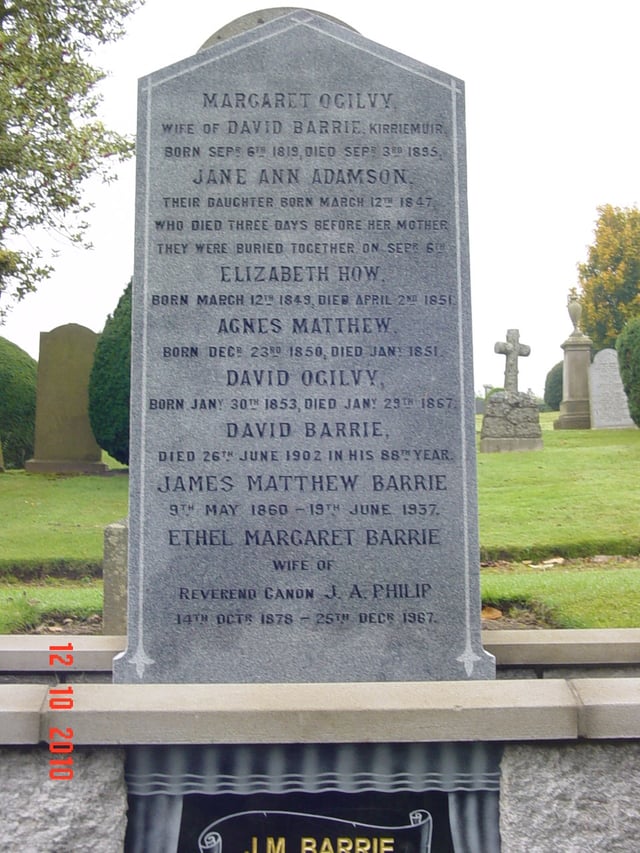 Gravestone of J. M. Barrie in Kirriemuir Cemetery