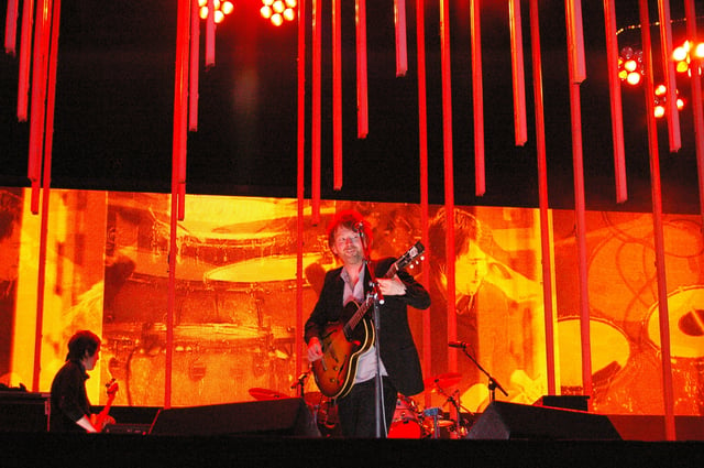 Yorke with Radiohead in Arras, France in 2008