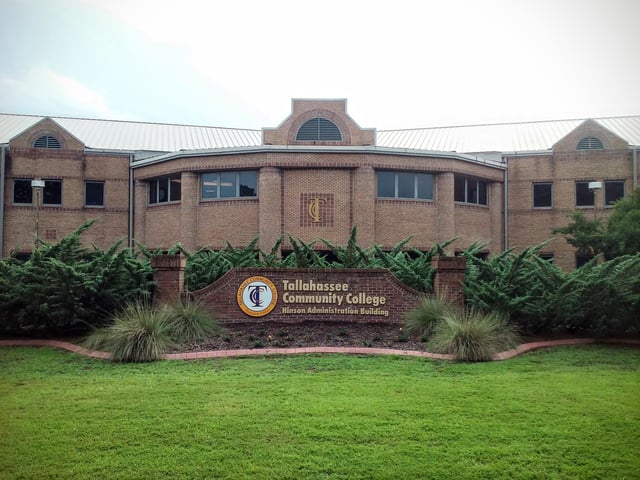 The Hinson Administration Building at Tallahassee Community College