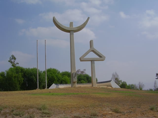 War monument, Al Mansfeld, 1960