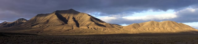 Hacha Grande, a mountain in the south of Lanzarote, viewed from the road to the Playa de Papagayo.
