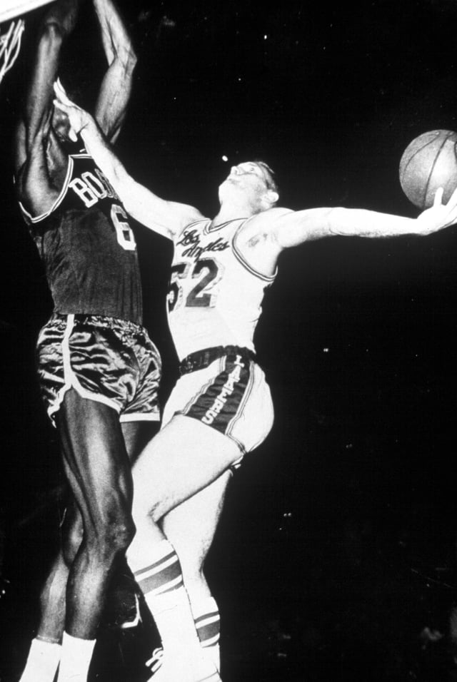 Bob McNeill and Bill Russell during the 1962 NBA Finals