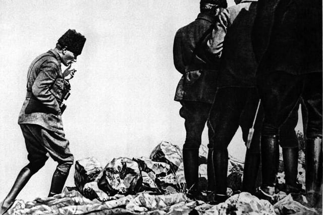 Mustafa Kemal Pasha at Kocatepe Hill during the Battle of Dumlupınar on 26–30 August 1922
