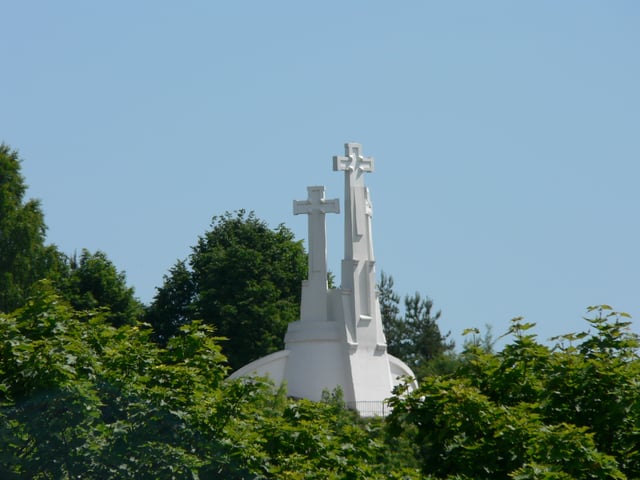 Three Crosses in Kalnai Park