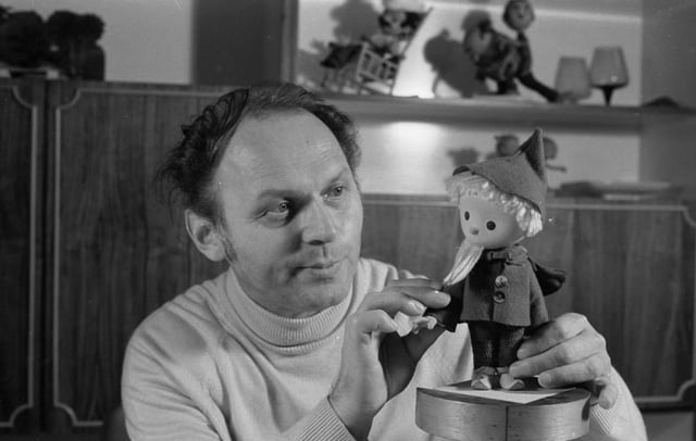 Gerhard Behrendt with character from stop-animation series Sandmännchen