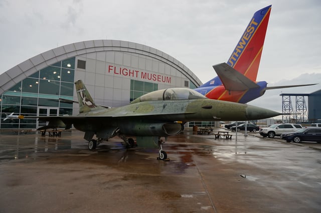 The YF-16B at the Frontiers of Flight Museum