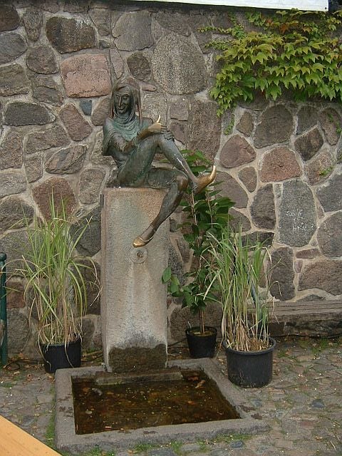Eulenspiegel fountain