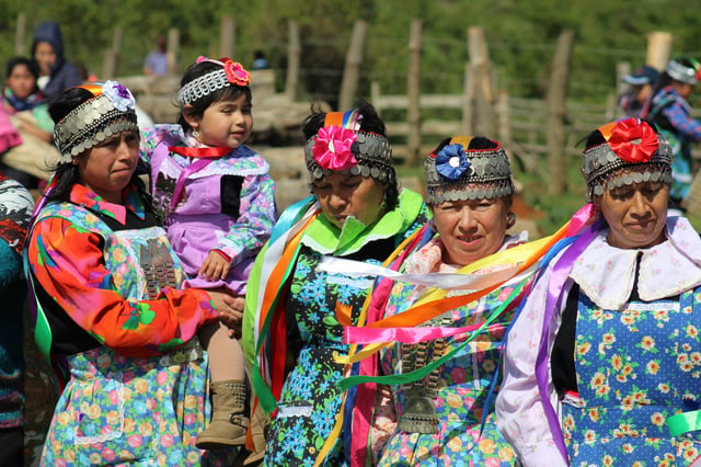 Mapuche women of Tirúa