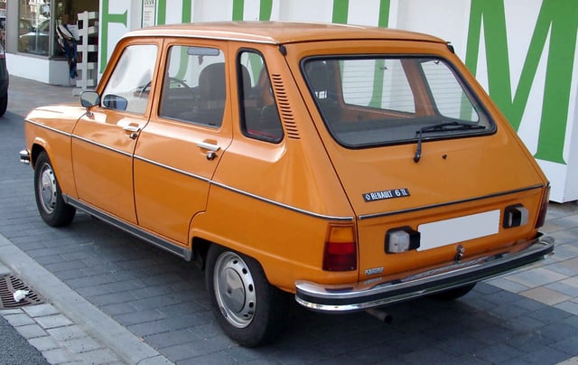 Renault 6, rear view of facelifted model