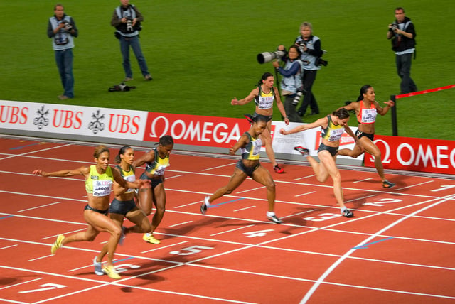 The finish of a women's 100 m race