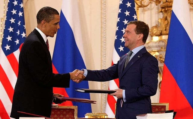 Medvedev with Obama after signing the New START treaty in Prague, Czech Republic
