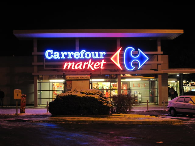 In 1963, Carrefour opened the first hypermarket in St Genevieve-de-Bois, near Paris,