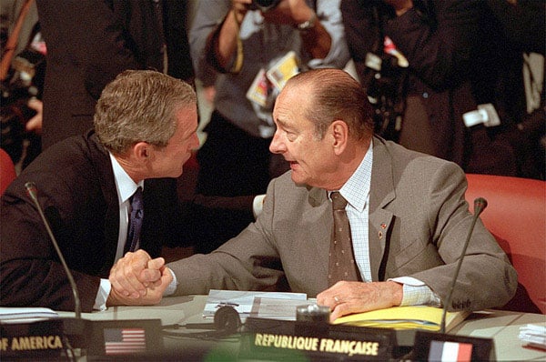 George W. Bush and Jacques Chirac during the 27th G8 summit, 2001