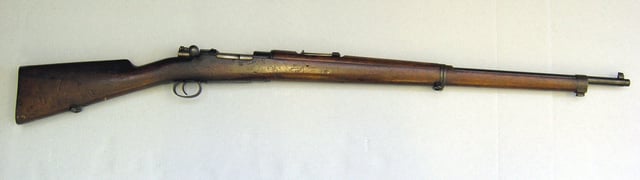Mauser 1895 bolt action rifle (at the Auckland Museum)