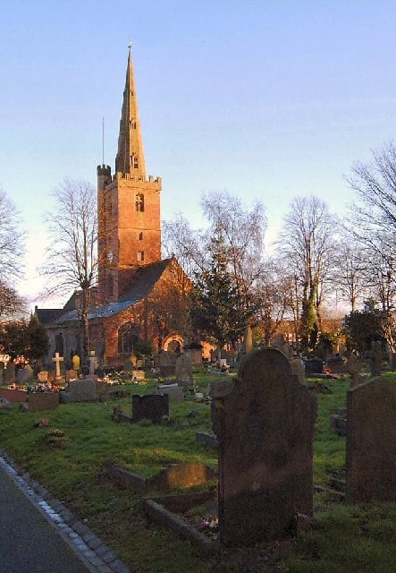 Halesowen was an exclave of neighbouring Shropshire until 1844 when it was incorporated into Worcestershire. It is now in the metropolitan county of the West Midlands.
