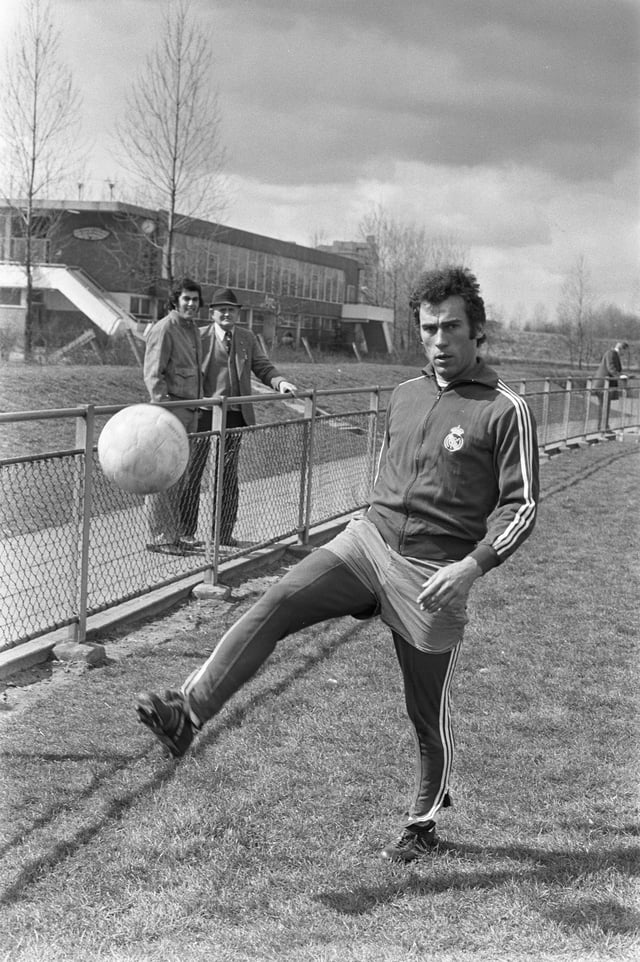 Amancio Amaro, captain of the Yé-yé team of the 1960s