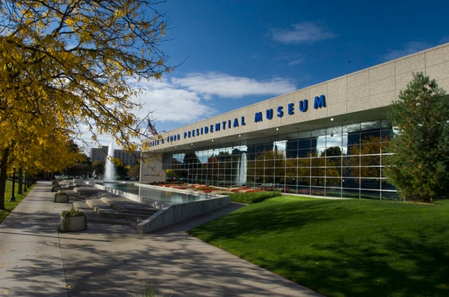 The Gerald R. Ford Museum, dedicated in 1981, is located downtown on the west bank of the Grand River. President Ford and First Lady Betty Ford are buried on the museum's grounds.