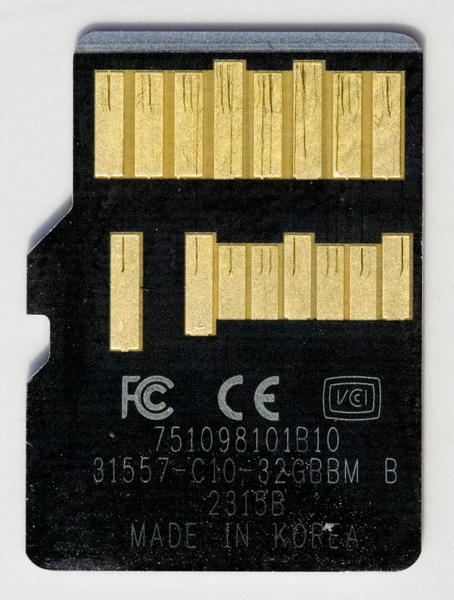 Back side of a Lexar UHS-II microSDHC card, showing the additional row of UHS-II connections