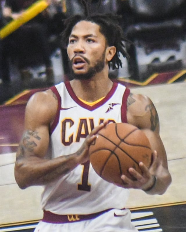 Rose with the Cavaliers in 2017