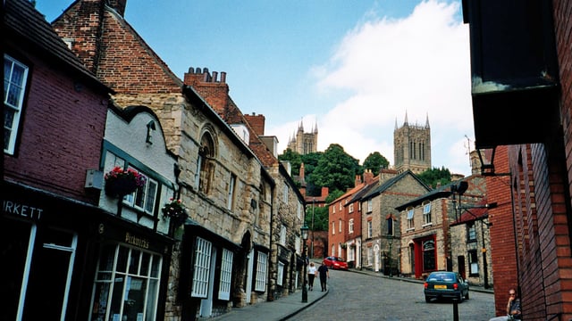 A view up Steep Hill towards the historic quarter of Bailgate.