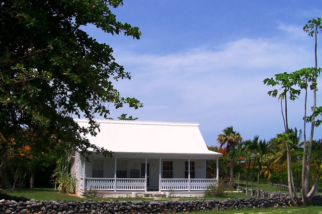 Traditional Caymanian home at East End, Grand Cayman