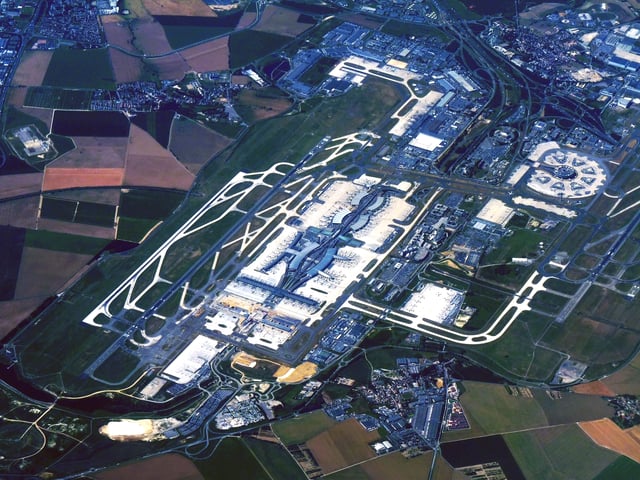 In 2017 Paris-Charles de Gaulle Airport was the second-busiest airport in Europe and the tenth-busiest airport in the world.