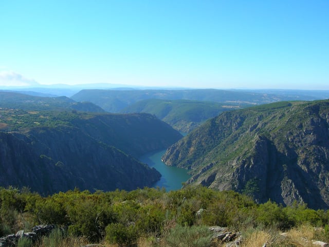 The River Sil and its canyon