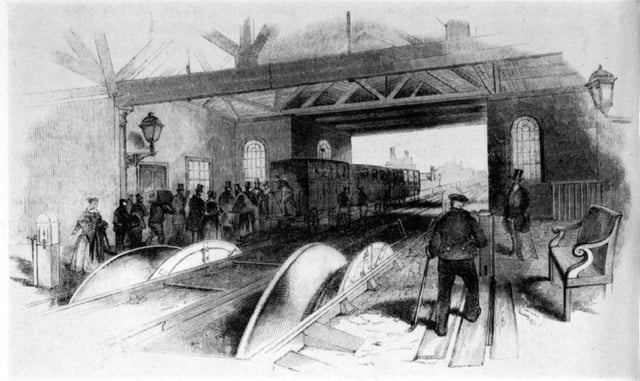 Winding drums on the London and Blackwall cable-operated railway, 1840