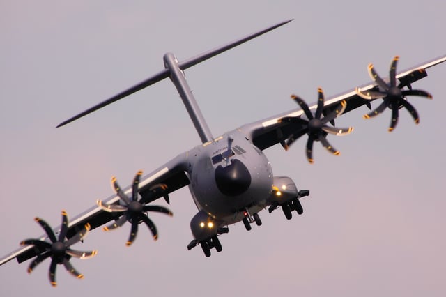A400M showing its counter-rotating propellers on each wing