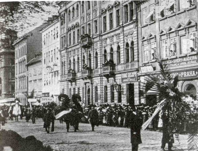 Dvořák's funeral on 5 May 1904 was an event of national significance.