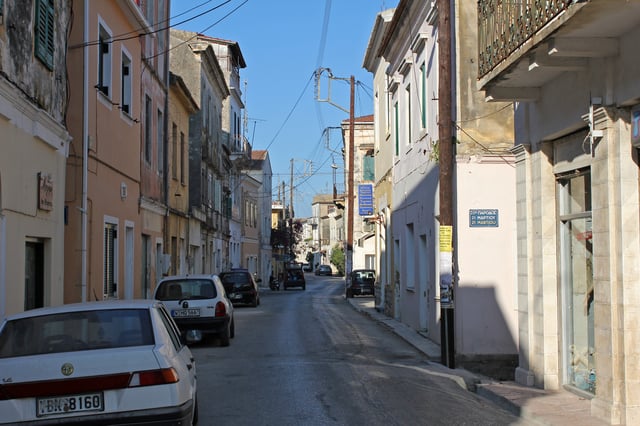 Street of Lefkimmi town