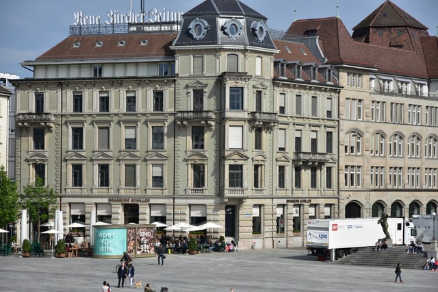 Head office in Zürich, as seen from Sechseläutenplatz