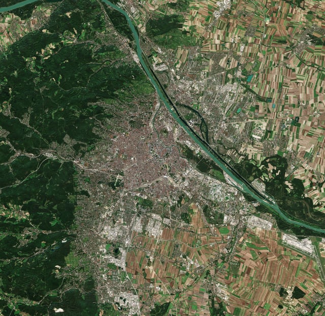 Satellite image of Vienna (2018)