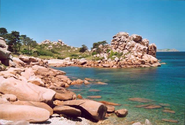 The Pink Granite Coast around Trégastel.