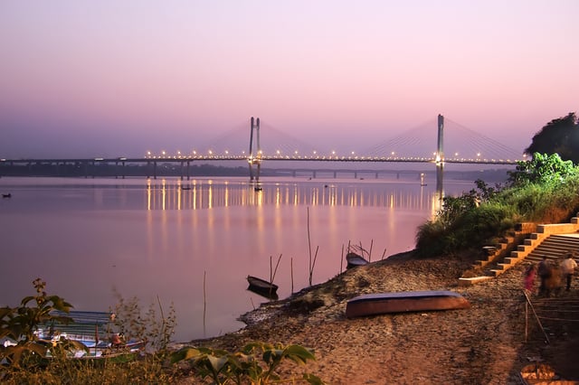 New Yamuna Bridge in Allahabad is part of National Highway 30