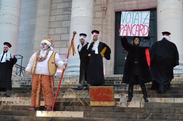 The trial of Sent Pancard during the Carnival Biarnés