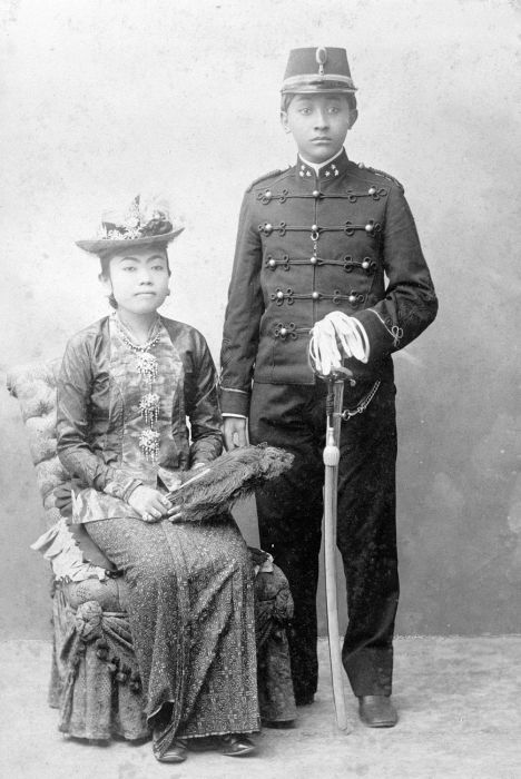 Javanese nobles adopted and mixed some aspects of European fashion, as this couple circa 1890.