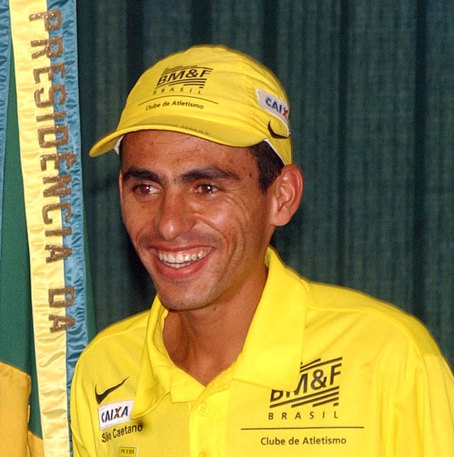 Dos Santos in 2006