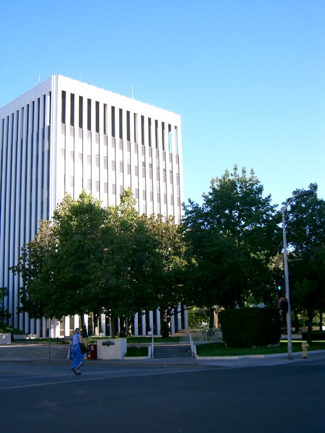 Palo Alto City Hall, as seen in 2004.