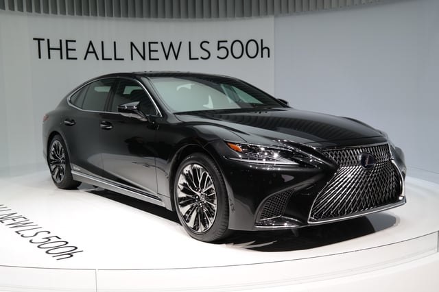 2018 Lexus LS 500h