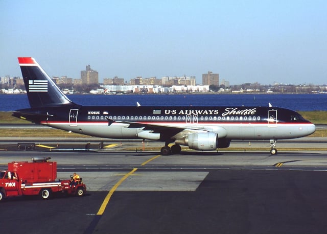 N106US, the aircraft involved in the accident, at LaGuardia eight years earlier