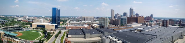 Panorama of the downtown Indianapolis skyline in 2016.