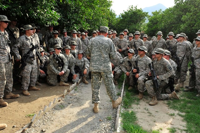 Petraeus talks with U.S. soldiers at Combat Outpost Monti in eastern Afghanistan on August 5, 2010.