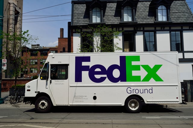 FedEx Ground delivery van