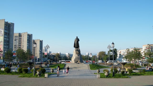 Monument to Yerofey Khabarov in Khabarovsk.