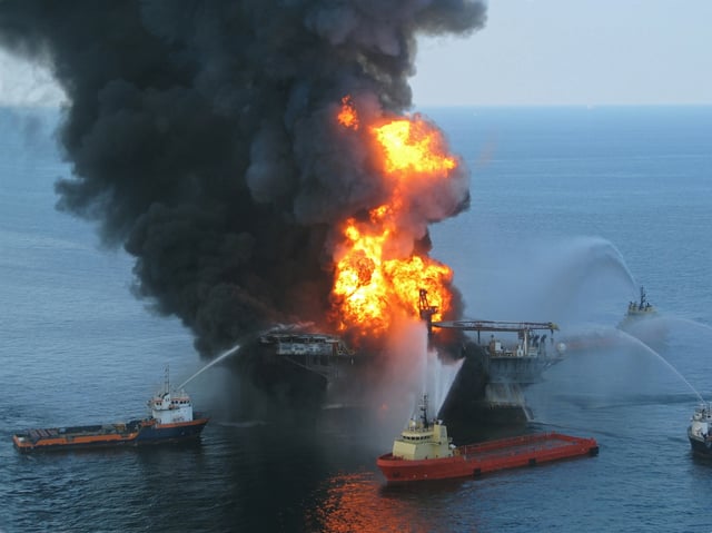 Deepwater Horizon in flames after the explosion