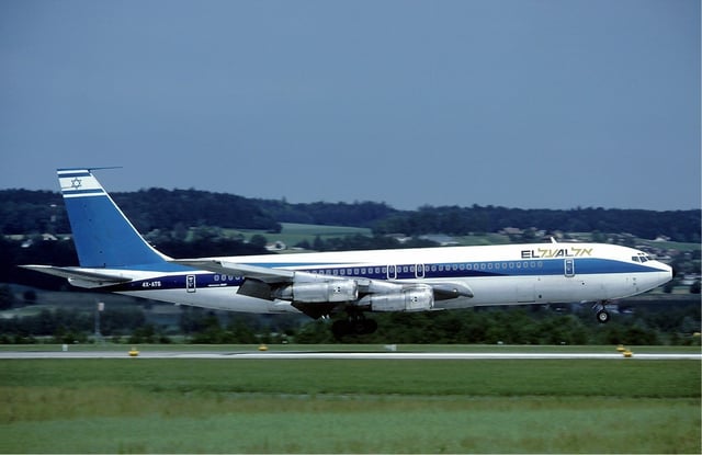 An El Al Boeing 707-300B landing at Zurich Airport, Switzerland (1982).