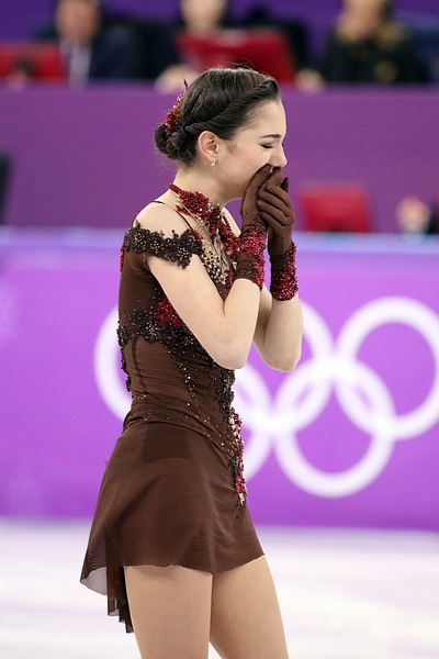 Medvedeva at the 2018 Winter Olympics.