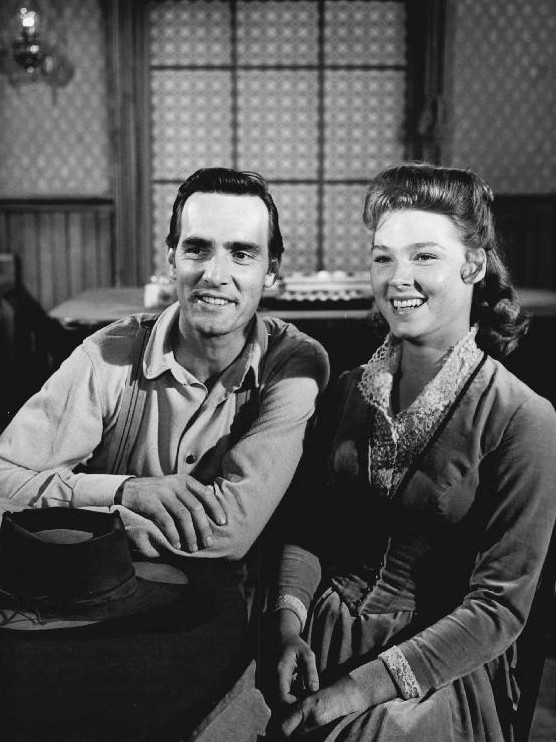 Dennis Weaver and Mariette Hartley, 1962